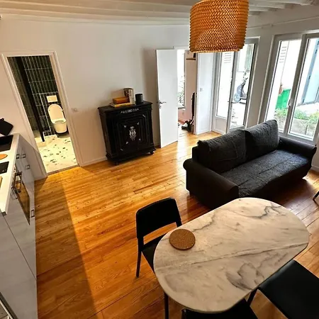 11e - Chez Romain Апартаменты