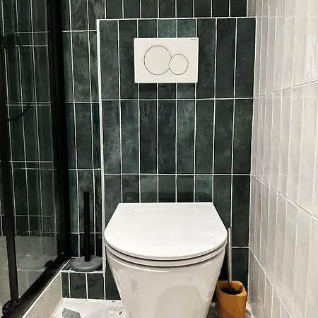 11e - Chez Romain Апартаменты
